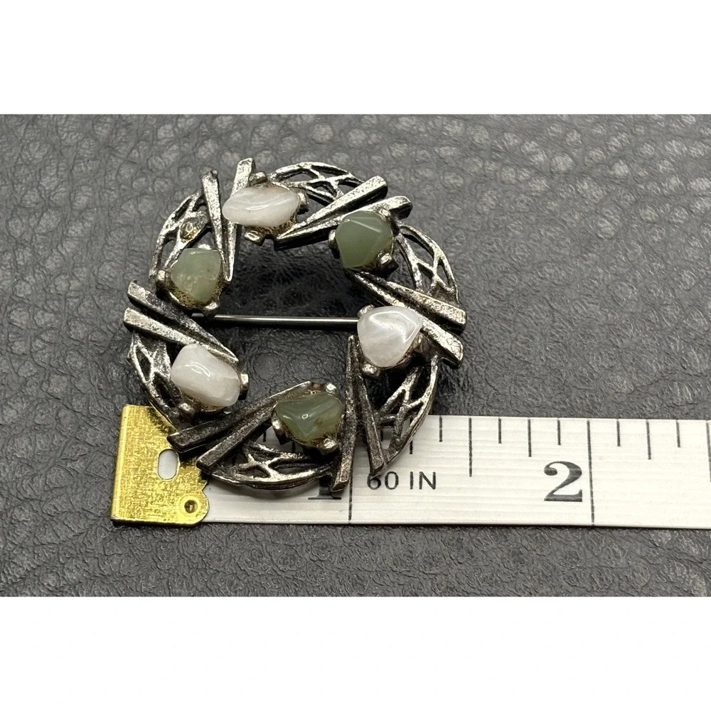 Vintage Celtic Style Silver Tone Semi Precious Stone Wreath Brooch Pin
